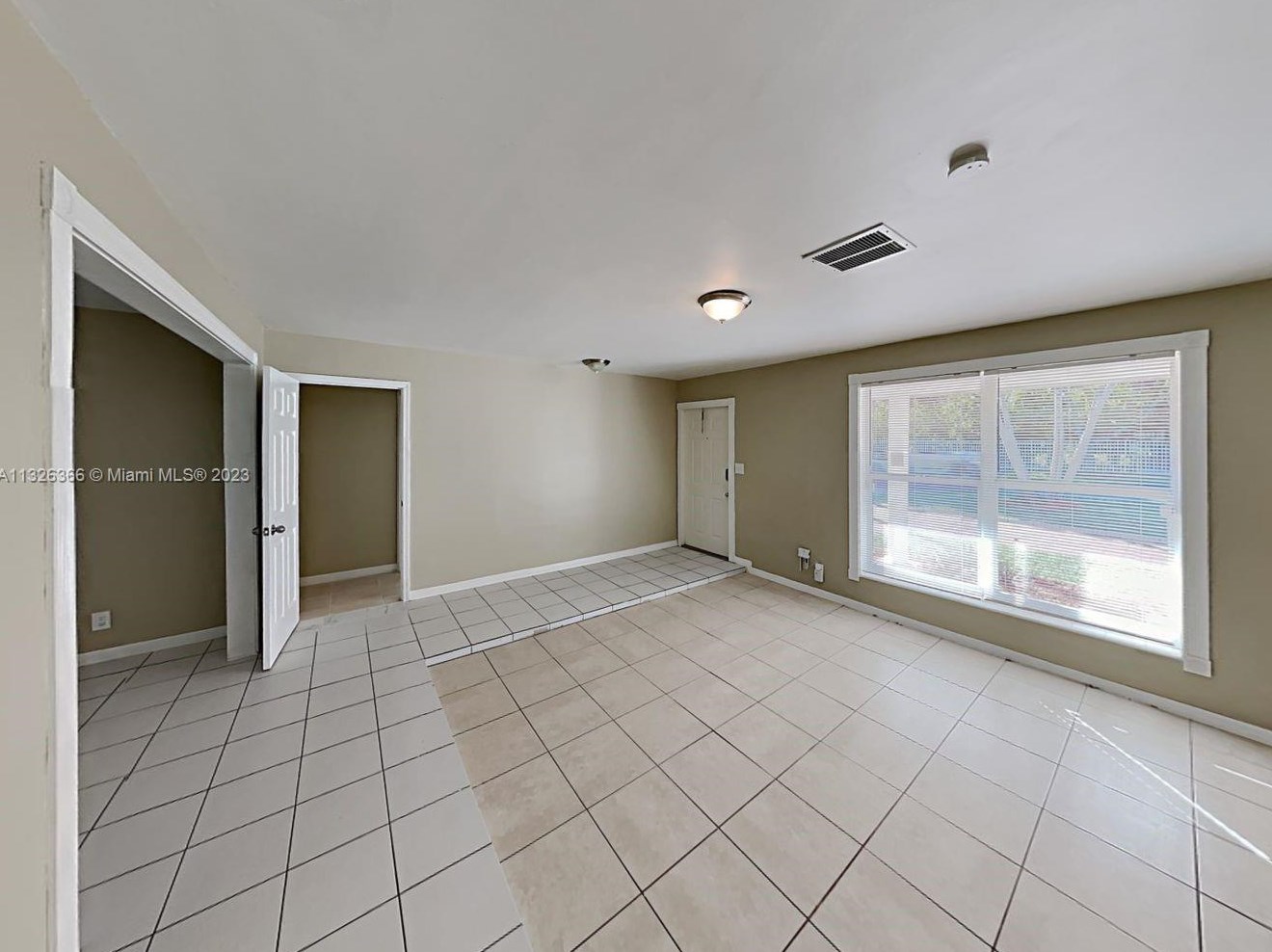 4825 Washington St, Hollywood FL  33021-7651 exterior