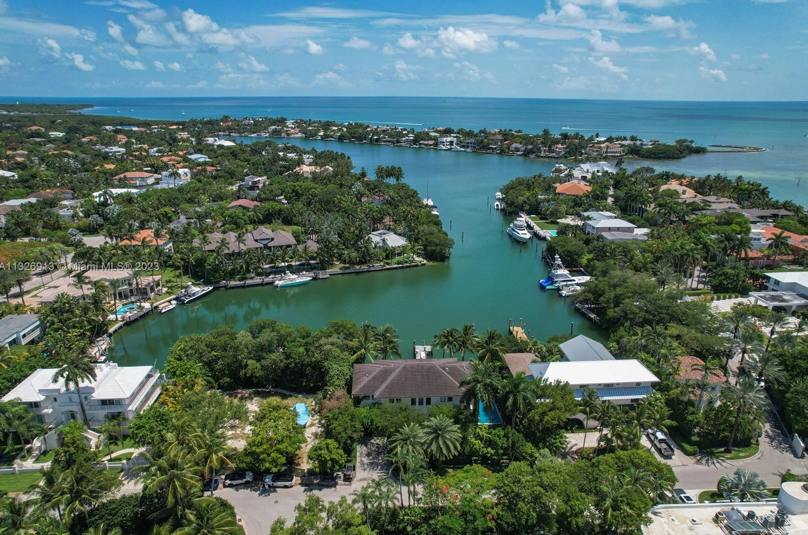 470 Matheson Dr, Key Biscayne FL  33149-1725 exterior
