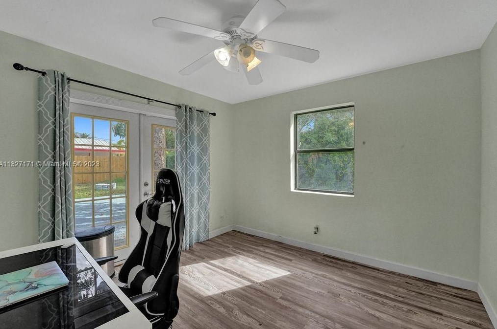 161 28 Ct, Boynton Beach FL 33435-7612 exterior