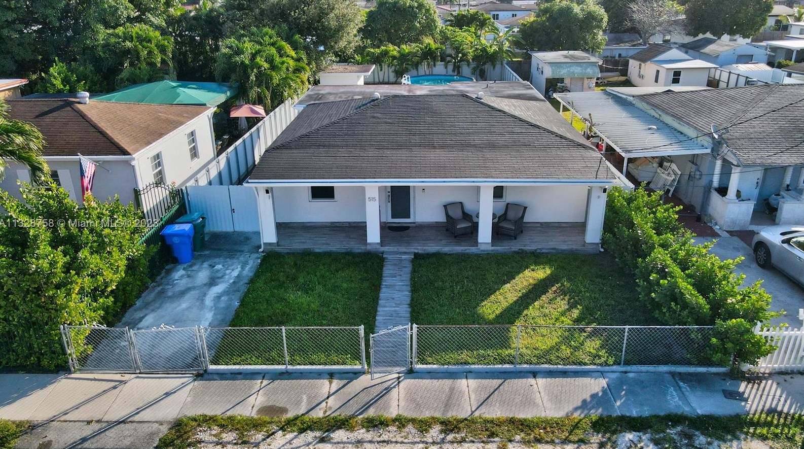 515 66th Ave, Miami FL  33144-3750 exterior