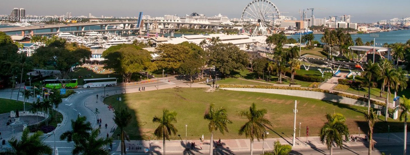 244 Biscayne Blvd, Miami FL 33132-2219 exterior