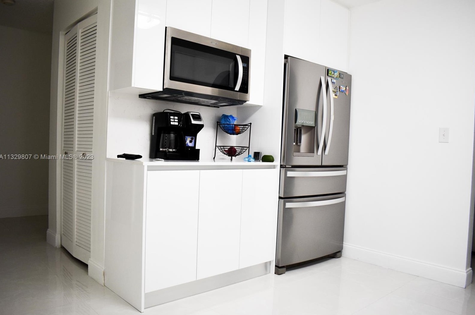 1901 96th Ave, Hollywood FL  33025-1910 exterior