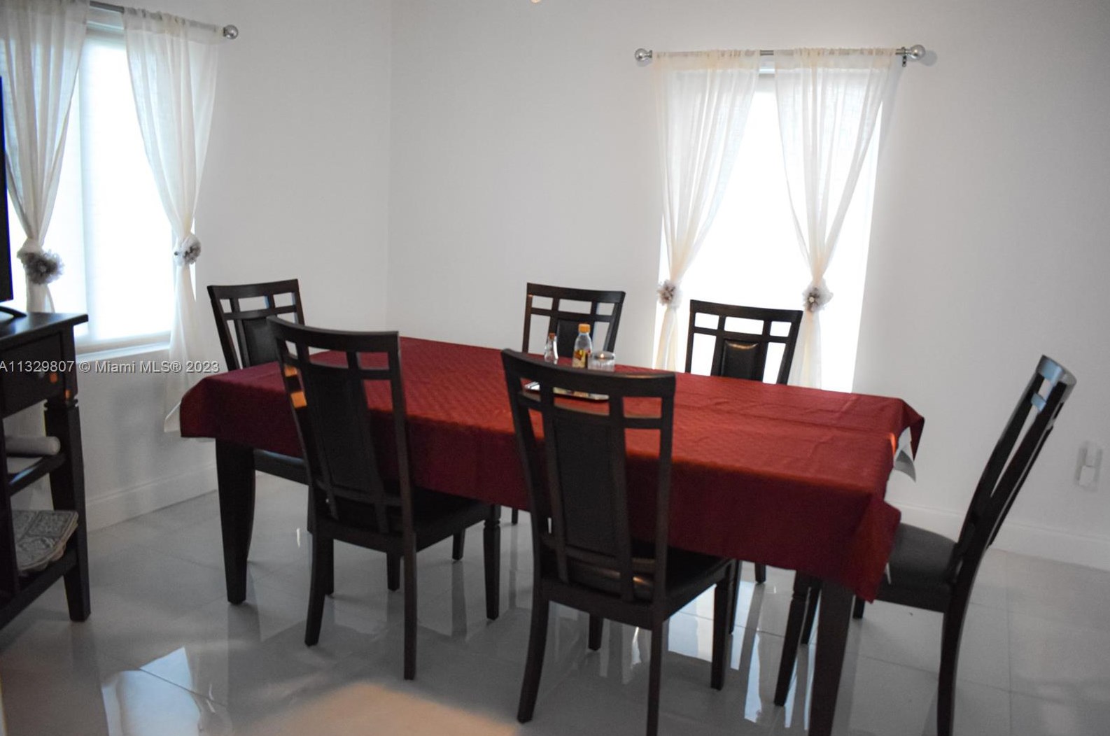 1901 96th Ave, Hollywood FL  33025-1910 exterior