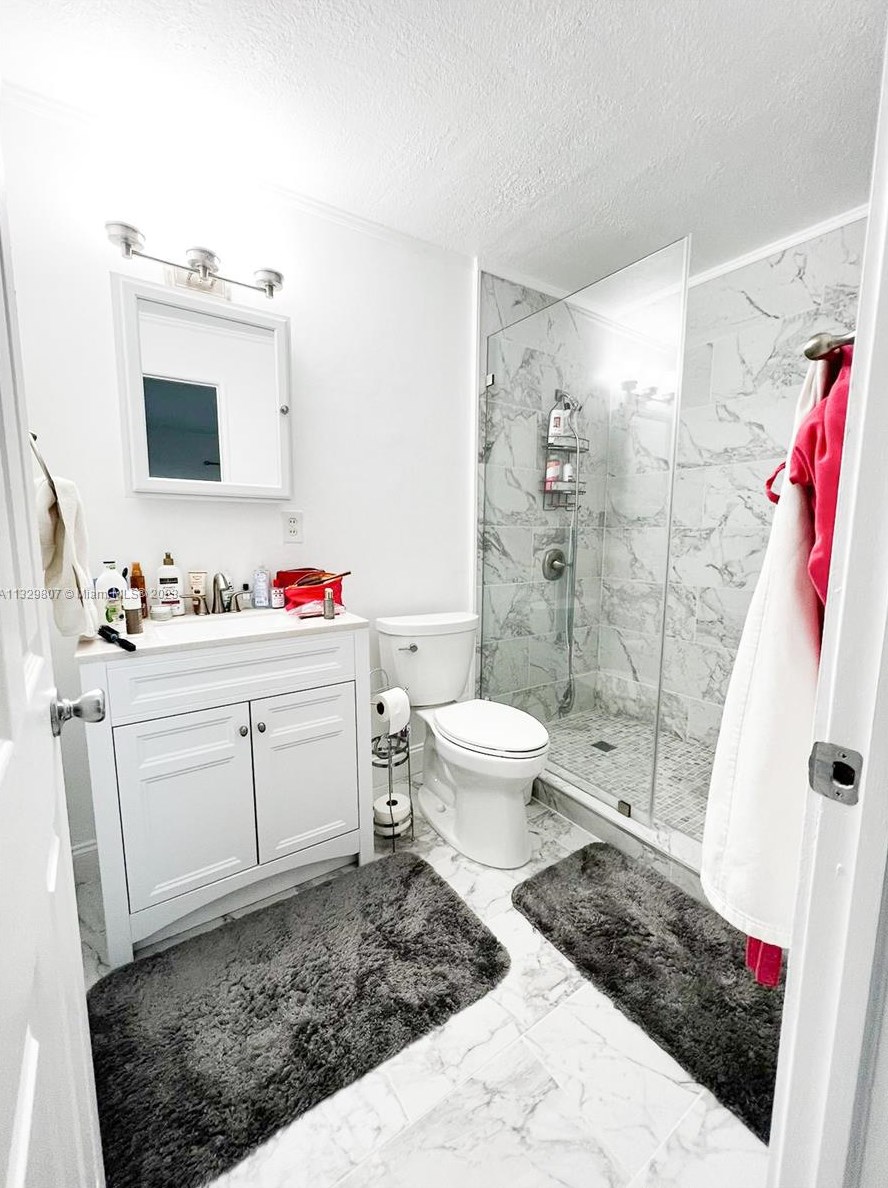 1901 96th Ave, Hollywood FL  33025-1910 exterior