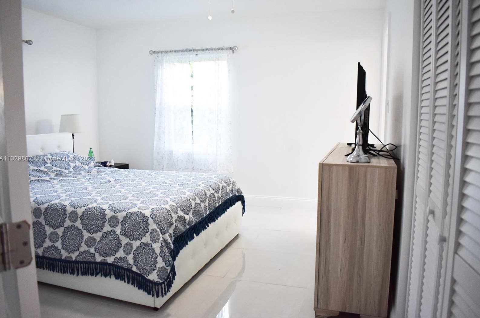 1901 96th Ave, Hollywood FL  33025-1910 exterior