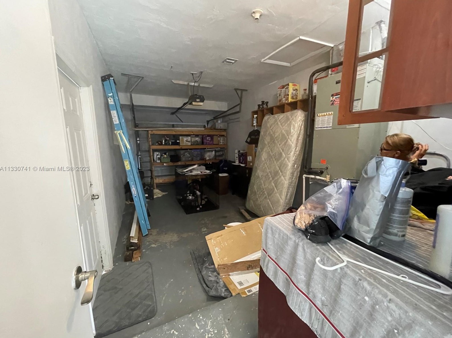 7840 Ramona St, Hollywood FL 33023-2460 exterior