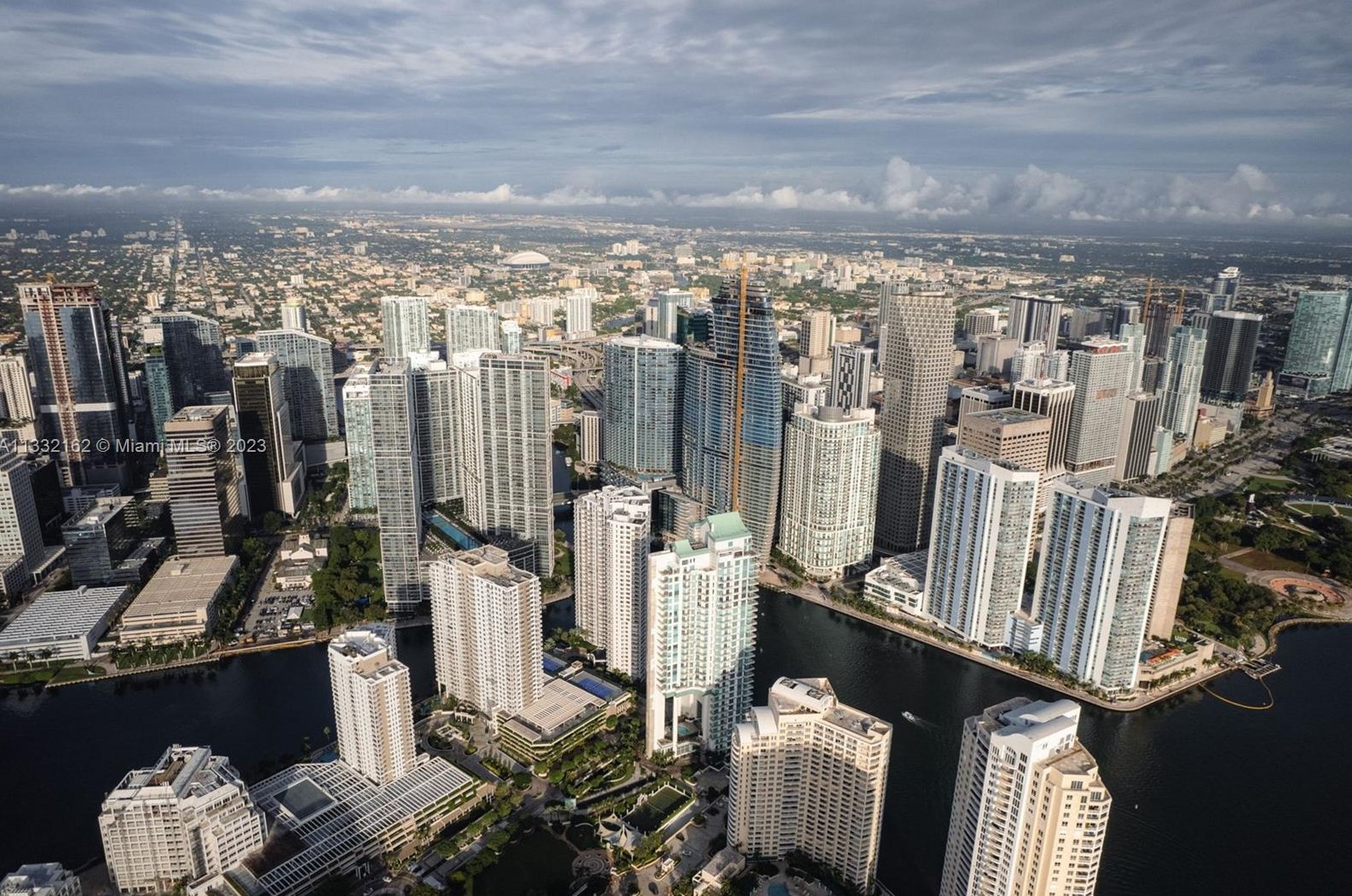 200 Biscayne Boulevard Way, Miami FL 33131-2154 exterior