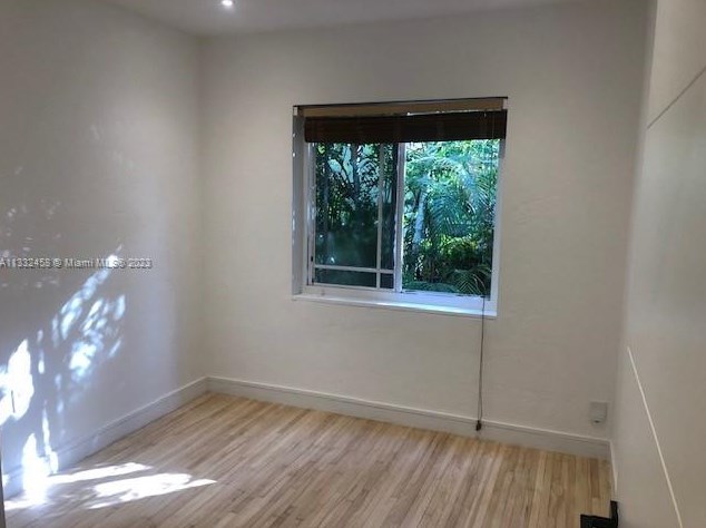 3350 1st Ave, Miami FL  33127-3504 exterior