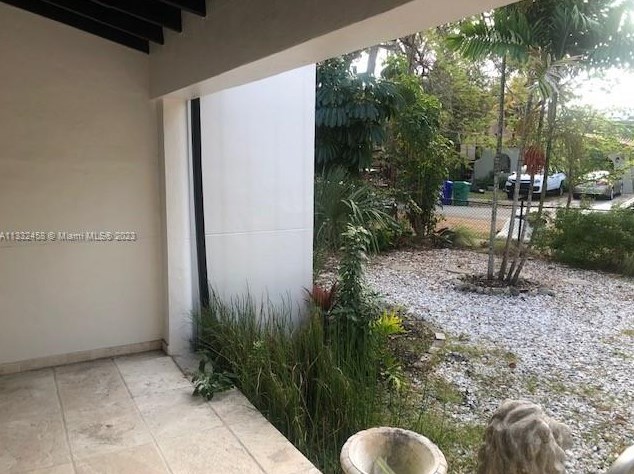 3350 1st Ave, Miami FL  33127-3504 exterior