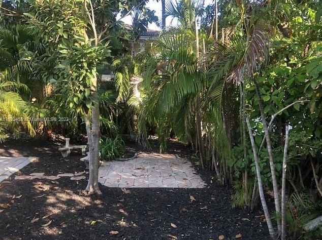 3350 1st Ave, Miami FL  33127-3504 exterior