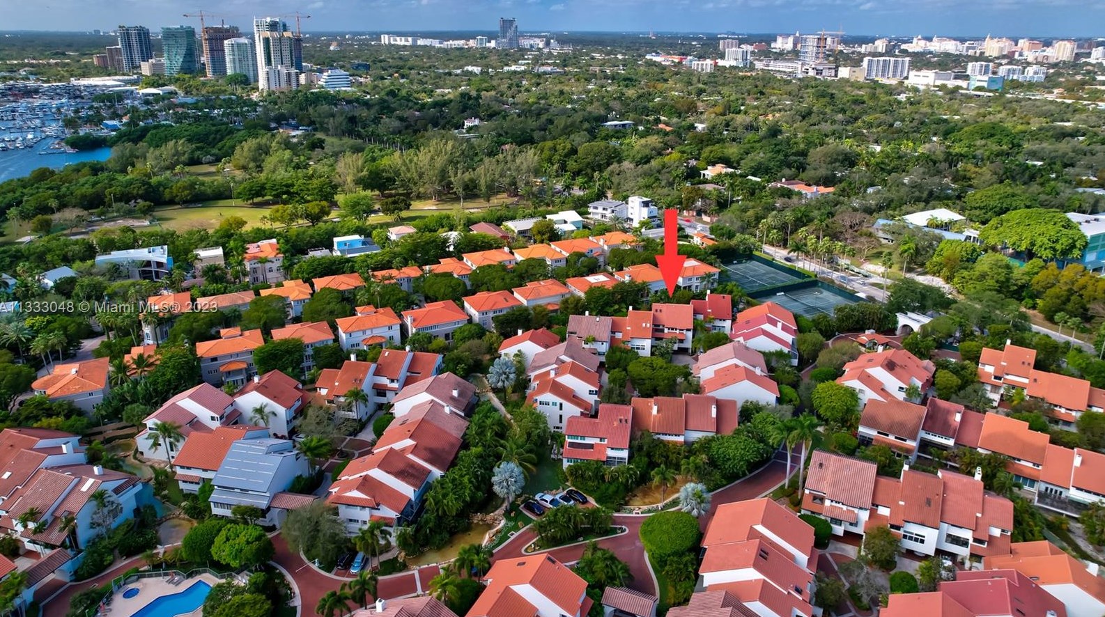 2000 Bayshore Dr, Miami FL 33133-3252 exterior