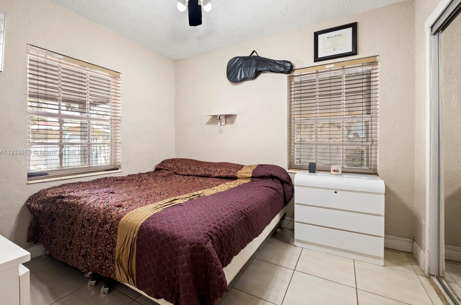 3221 19th Ter, Miami FL  33125-1025 exterior