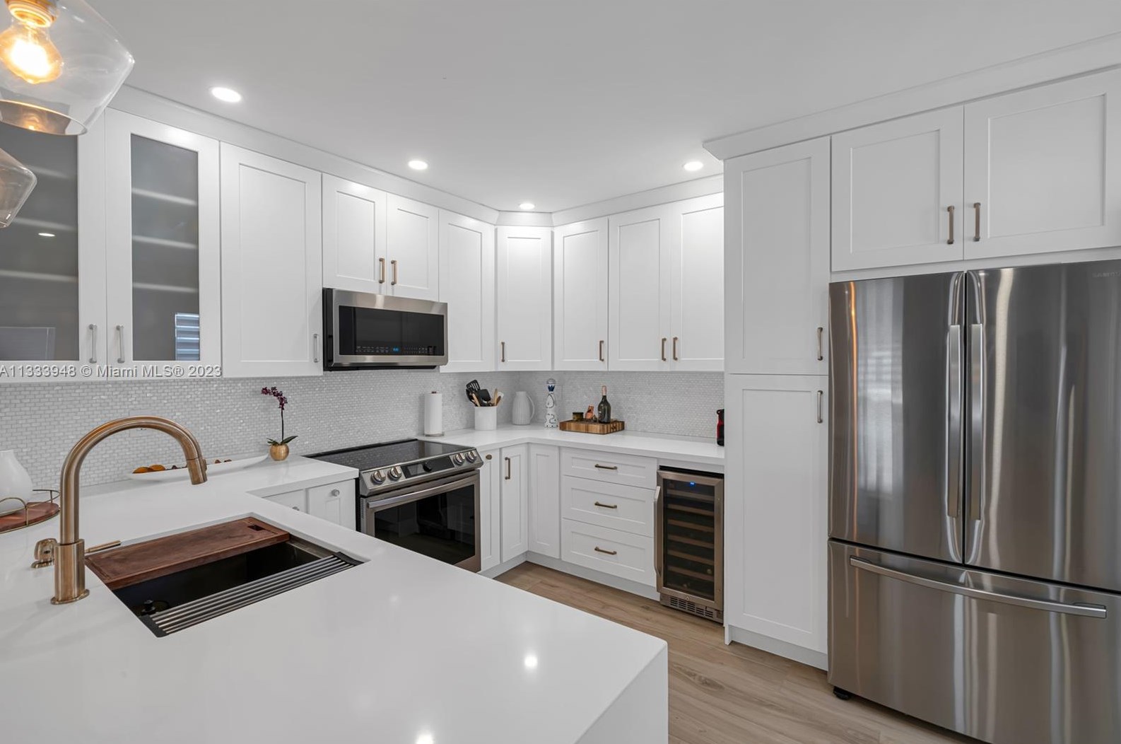 2420 11th St, Miami FL  33135-4808 exterior