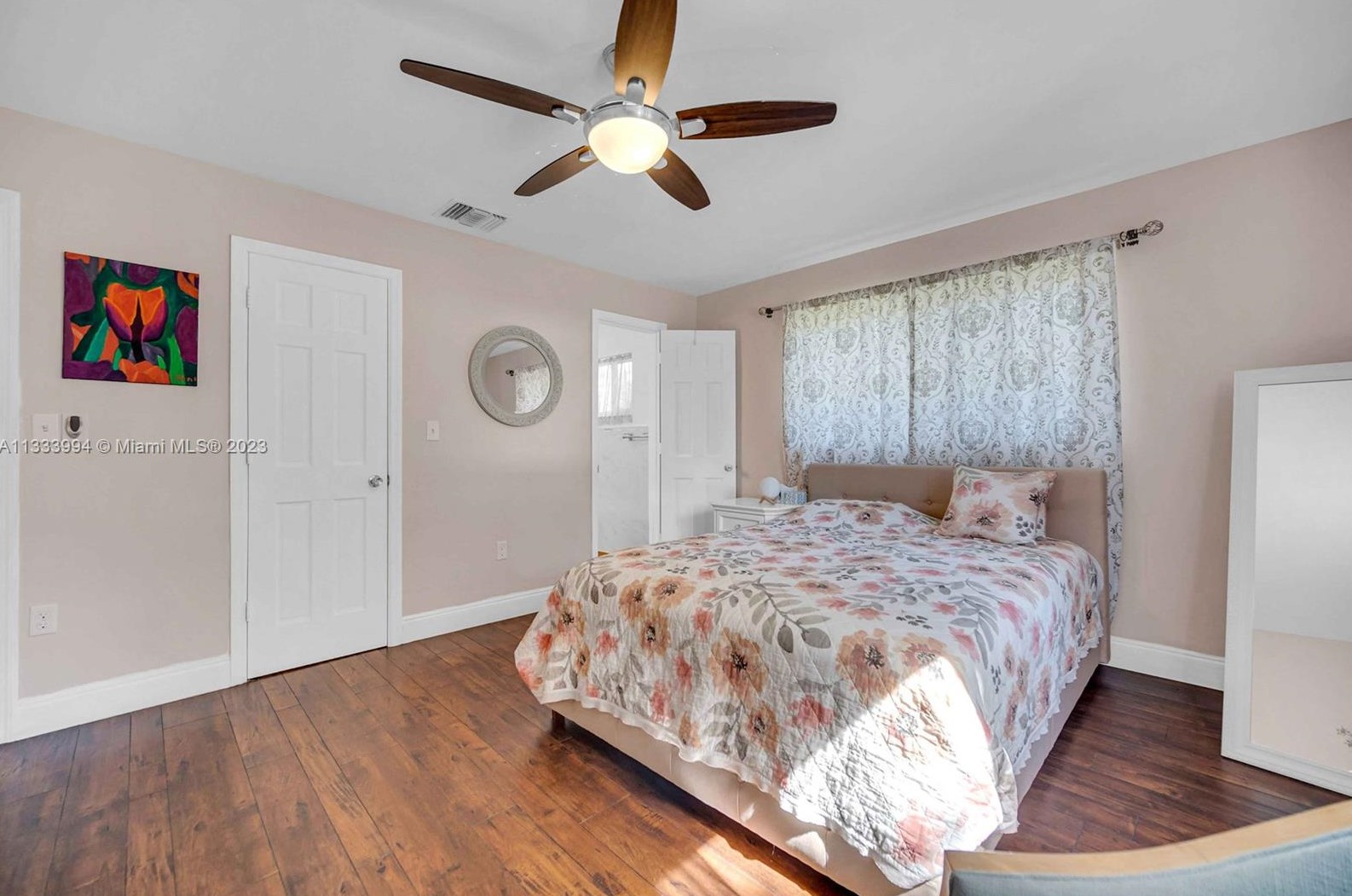 1710 160th St, Miami FL  33162-4736 exterior
