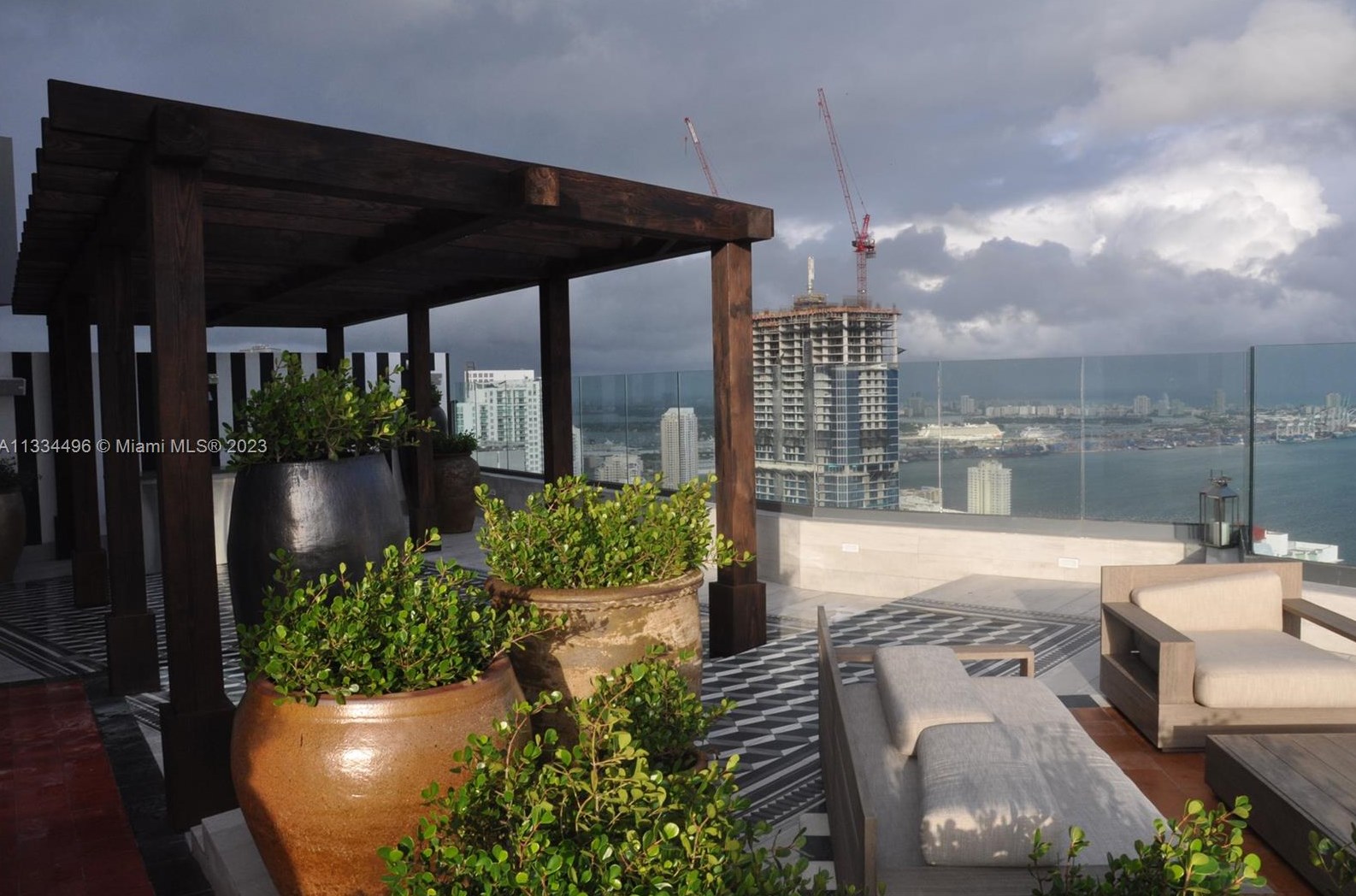 1300 Miami Ave, Miami FL 33130-4315 exterior