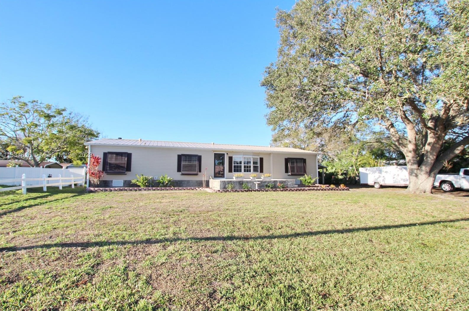 1092 Bass St, Okeechobee FL  34974-0220 exterior