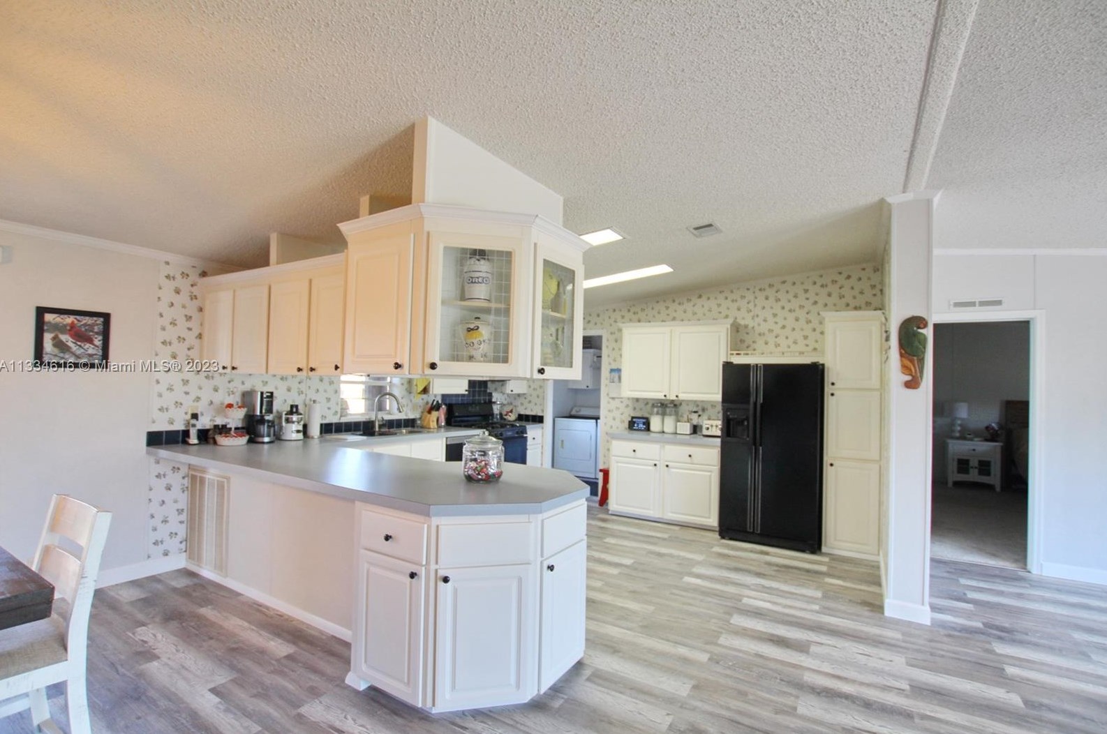 1092 Bass St, Okeechobee FL  34974-0220 exterior
