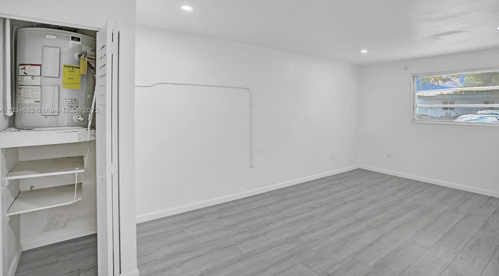 411 70th Ave, Hollywood FL  33024-7459 exterior