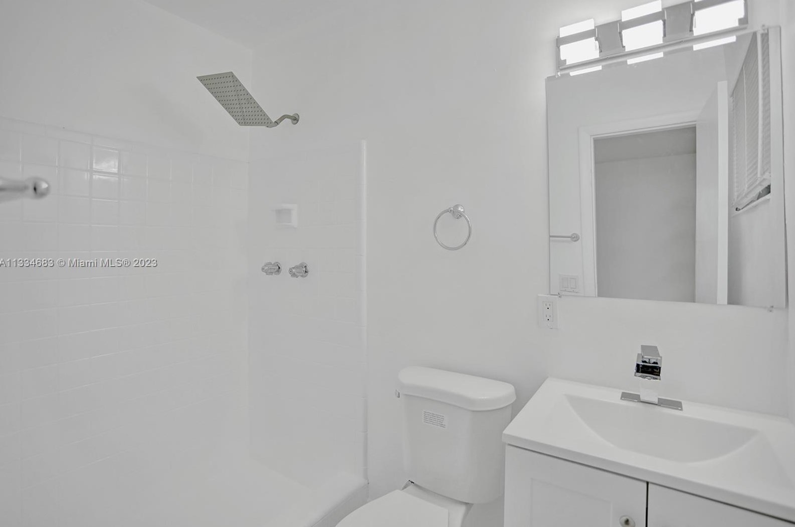 411 70th Ave, Hollywood FL  33024-7459 exterior