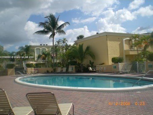 18015 Nw 68th Ave #a-102, Hialeah, FL 33015