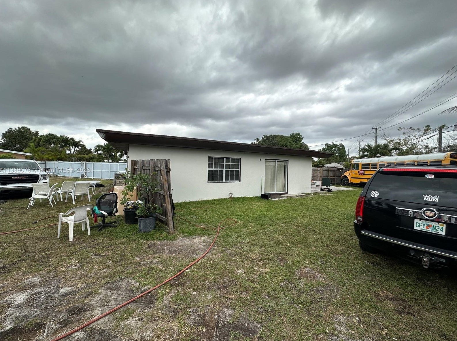 11210 47th St, Miami FL  33165-5548 exterior