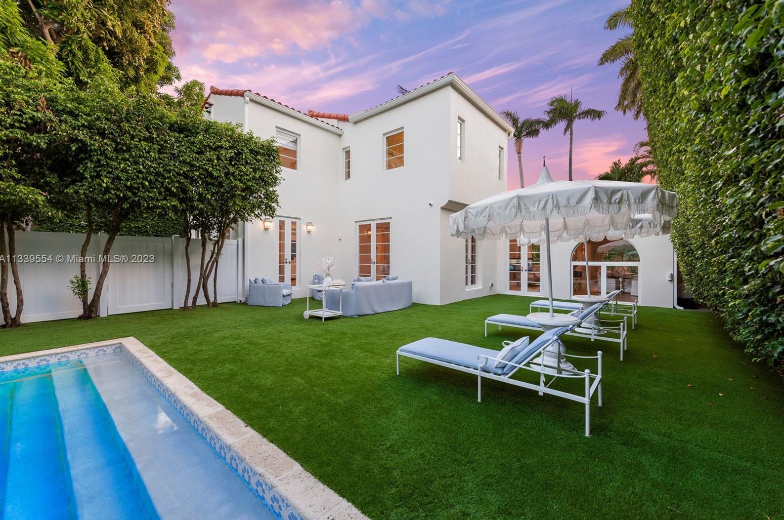 3447 Chase Ave, Miami FL  33140-3416 exterior