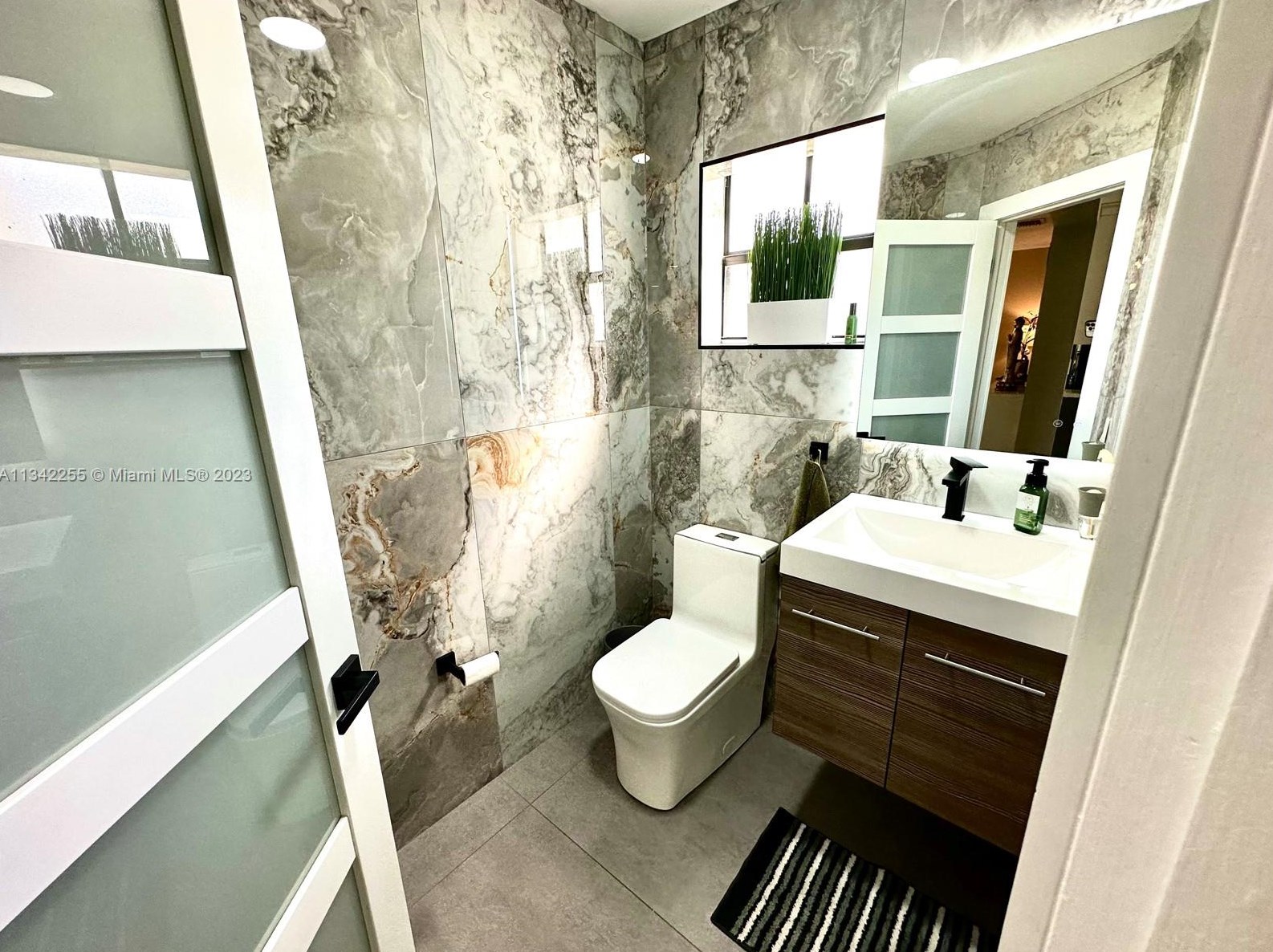 4354 151st Pl, Miami FL  33185-4366 exterior