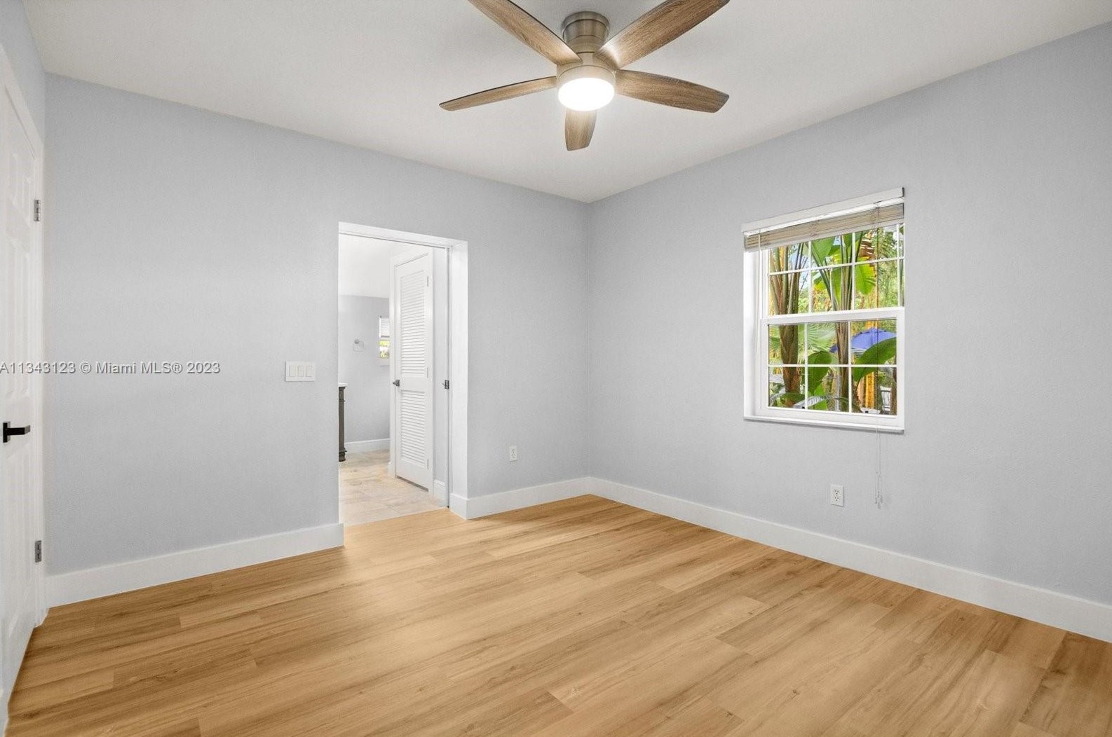 404 Caloosahatchee Ave, Jupiter FL  33458-5604 exterior