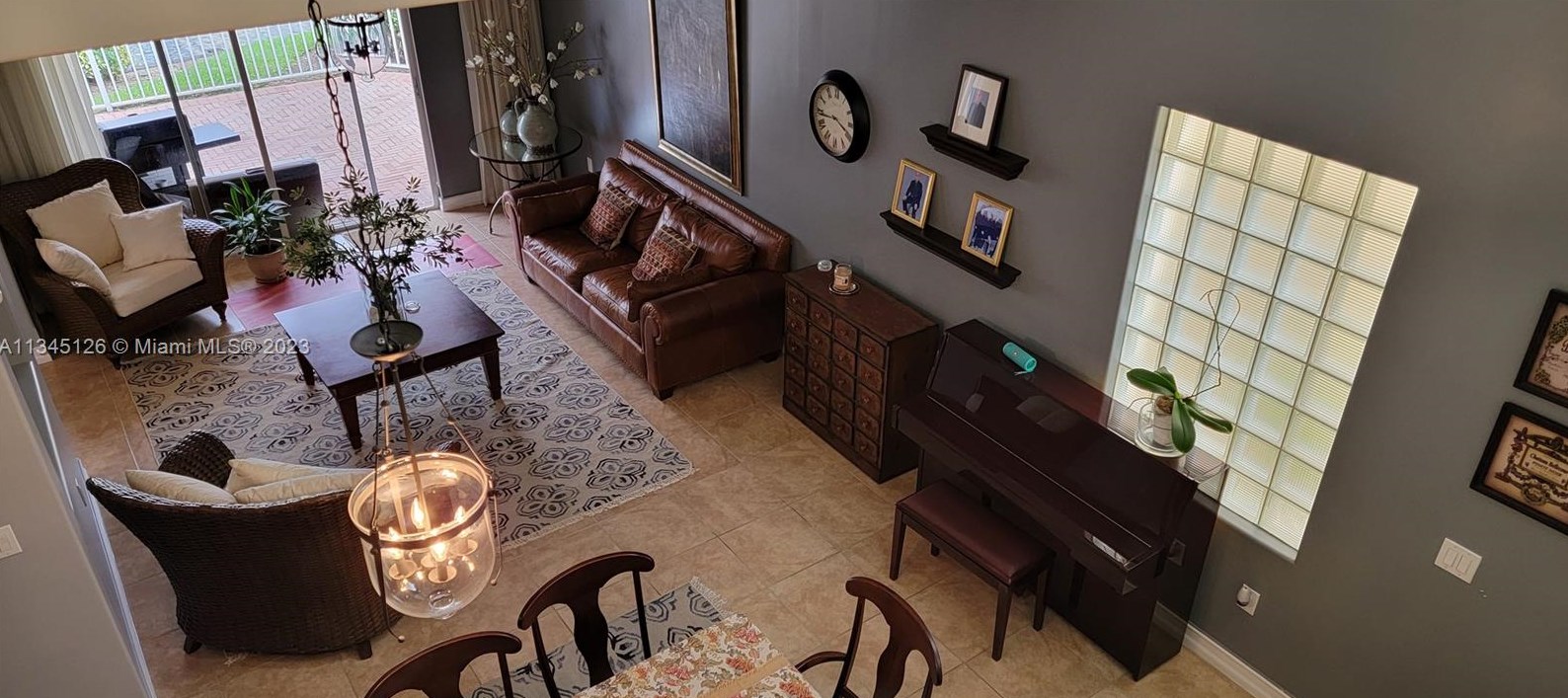 3129 210th St, Miami FL  33180-3635 exterior