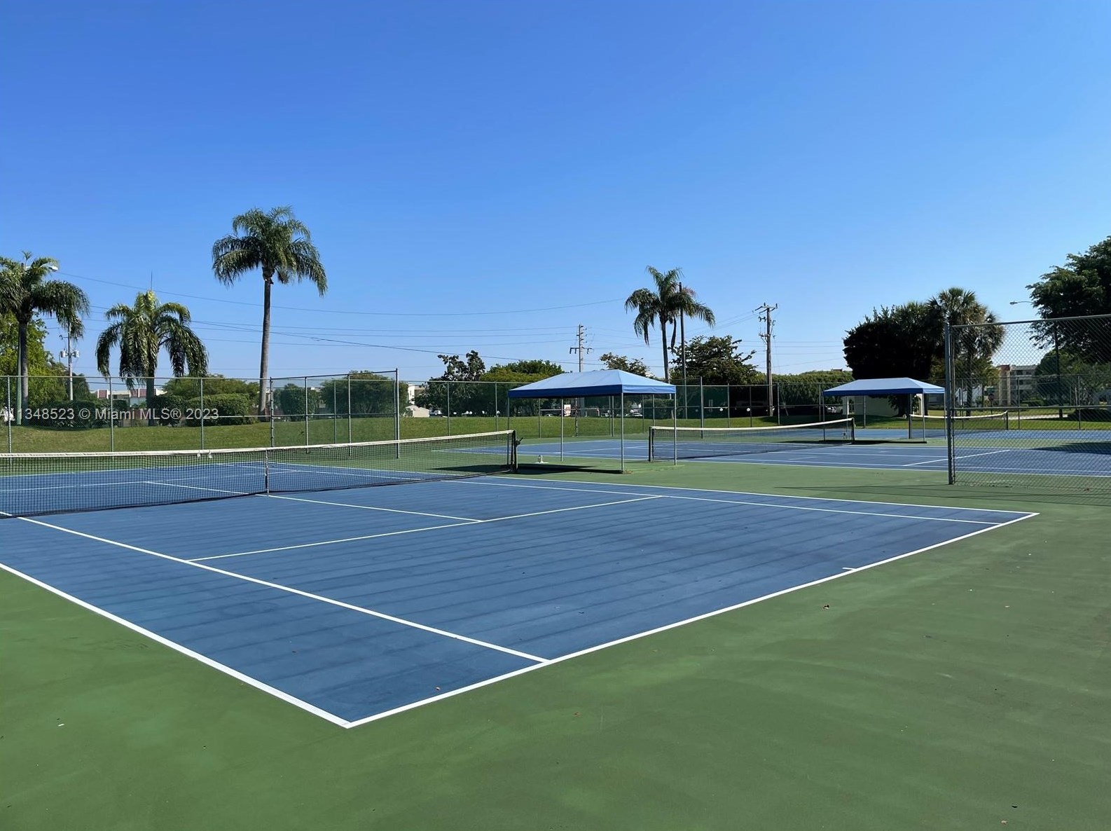 23370 Carolwood Ln, Boca Raton FL 33428-2147 exterior