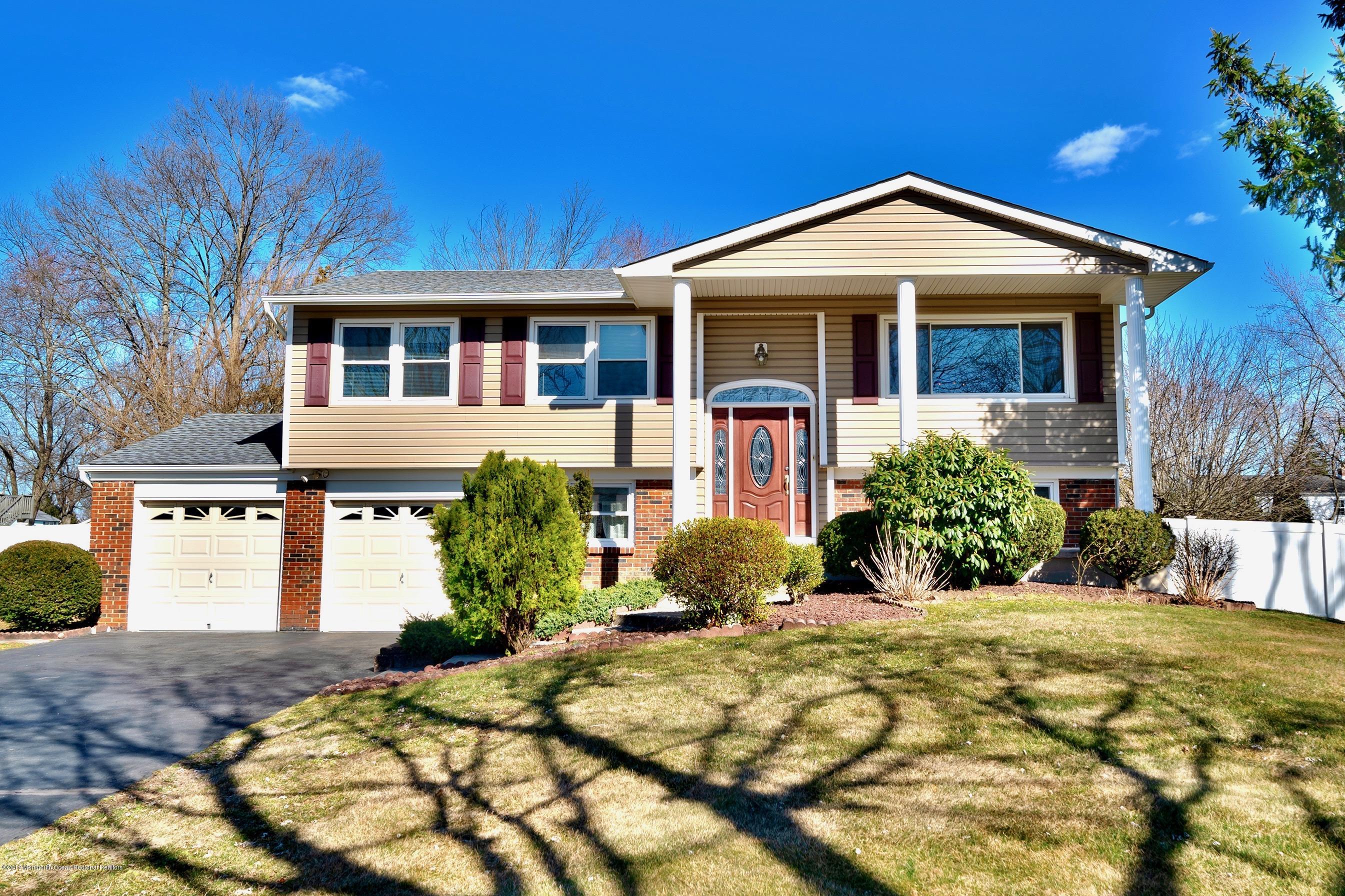 38 Cornell Pl, Manalapan Township, NJ 07726 MLS 21911172 Coldwell