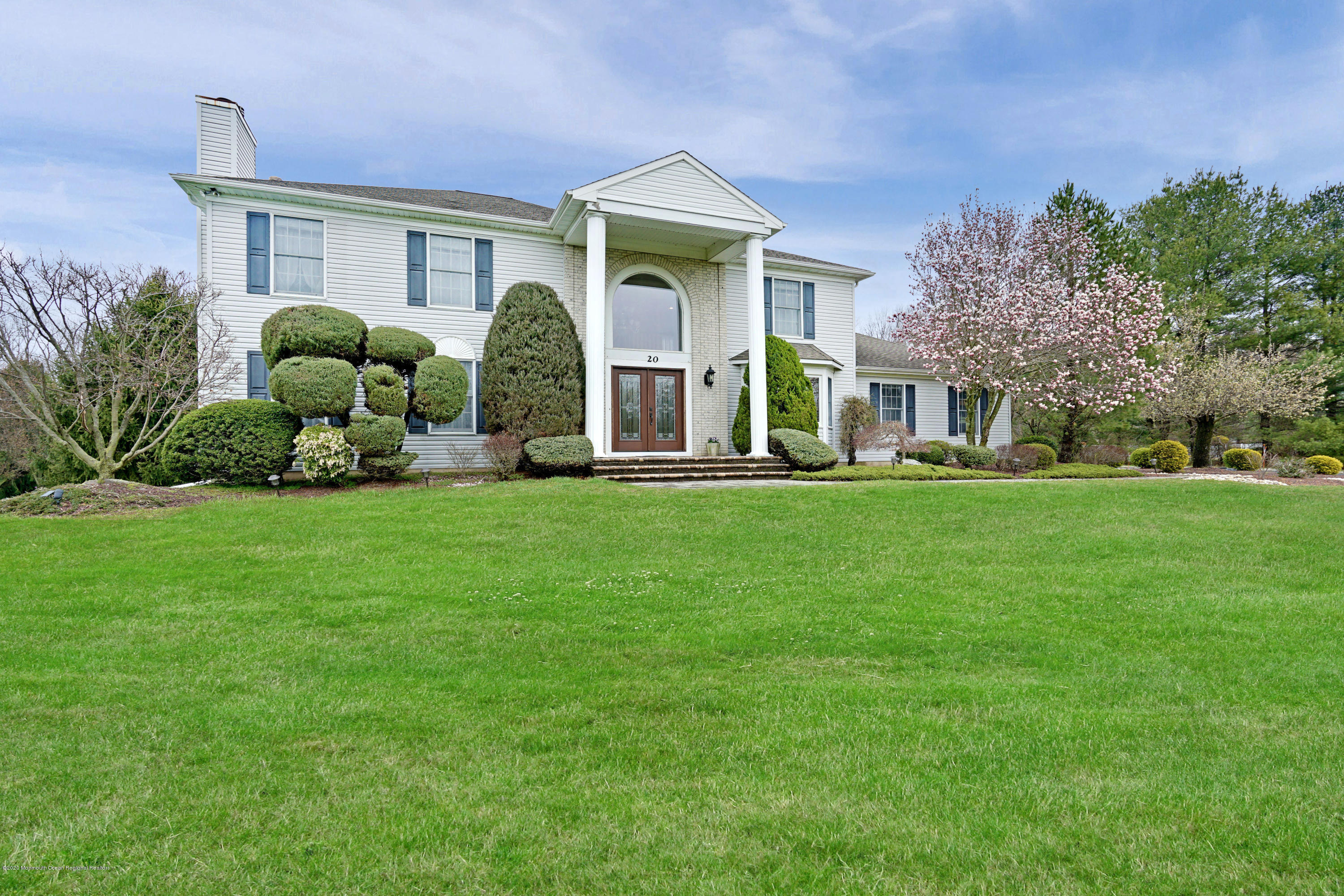 20 Regency Way, Manalapan Township, NJ 07726 MLS 22011139 Coldwell