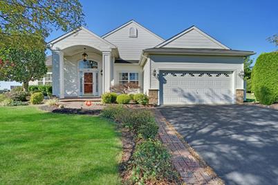 20 Como Ct Manchester Township Nj 08759 Mls 22033876 Coldwell Banker