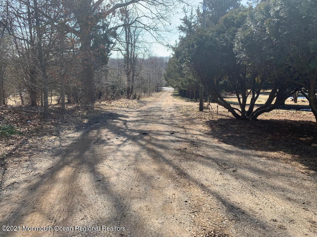 130 Pine Brook Rd, Manalapan Township, NJ 07726 MLS 22036183