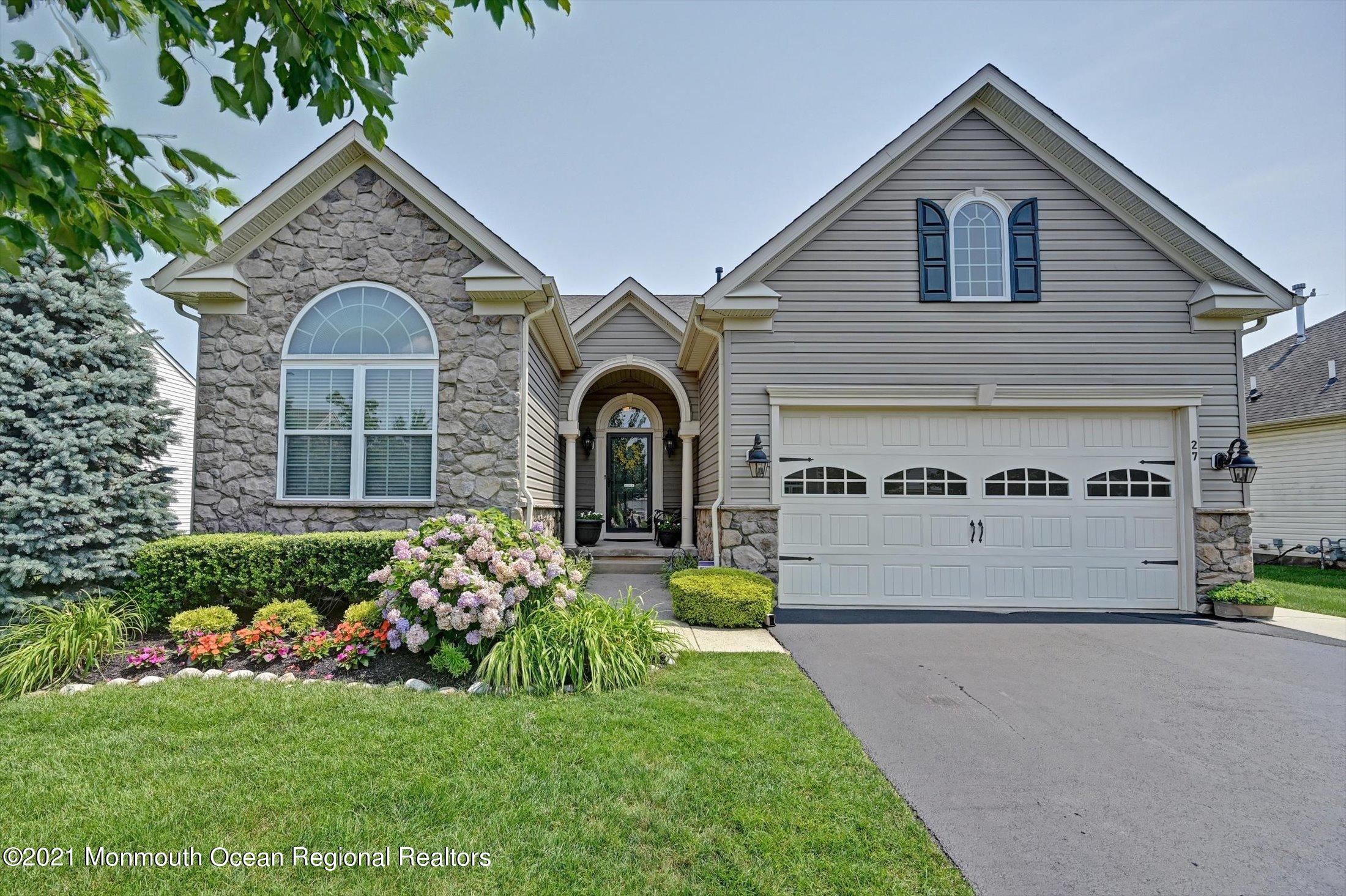 27 Applegate Dr, Florence, NJ 08518 MLS 22123091 Coldwell Banker