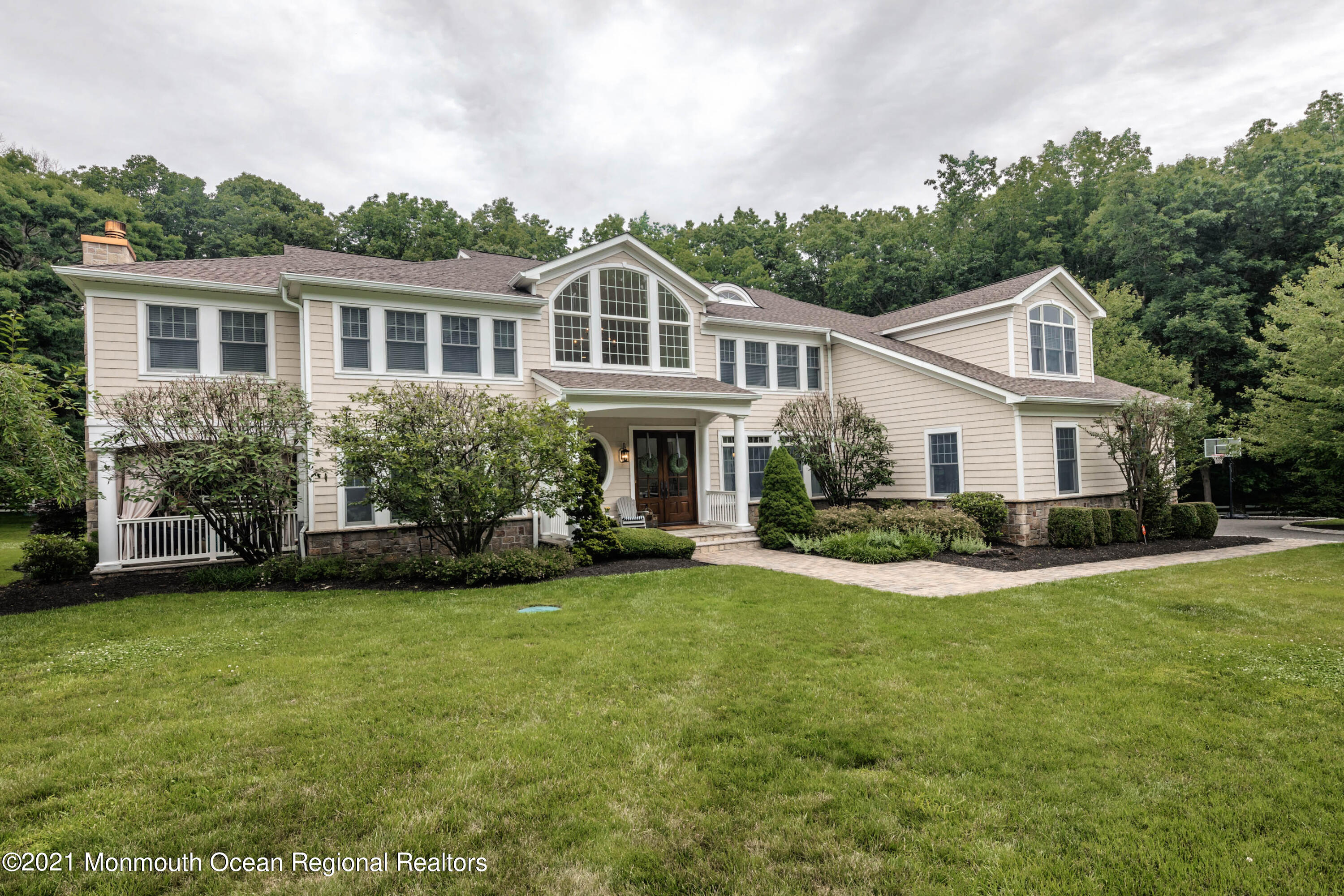 5 Withers Ln, Atlantic Highlands, NJ 07716 MLS 22124725 Coldwell Banker