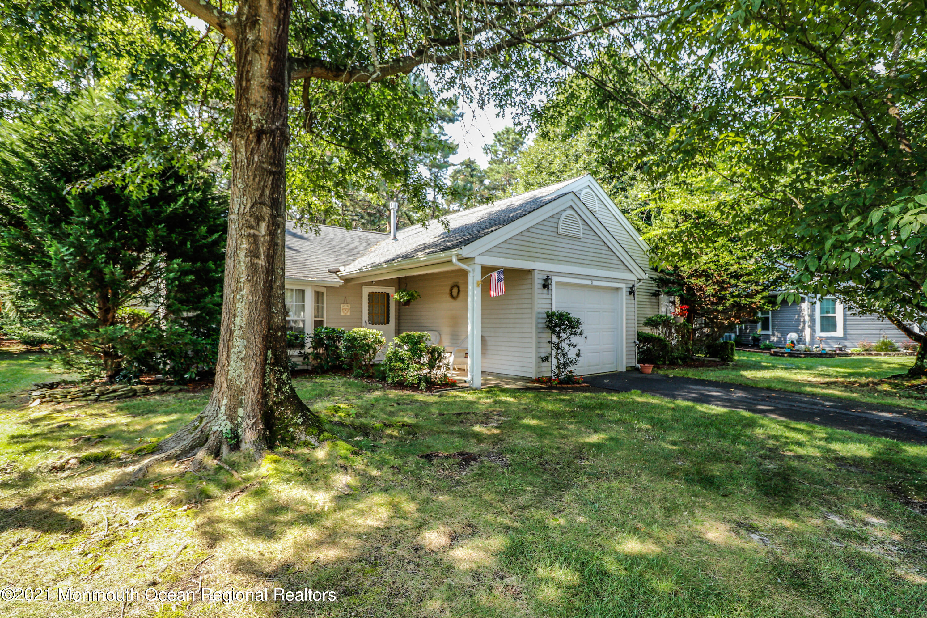 3 Brookdale Ct, Lacey Township, NJ 08734 MLS 22200232 Coldwell Banker
