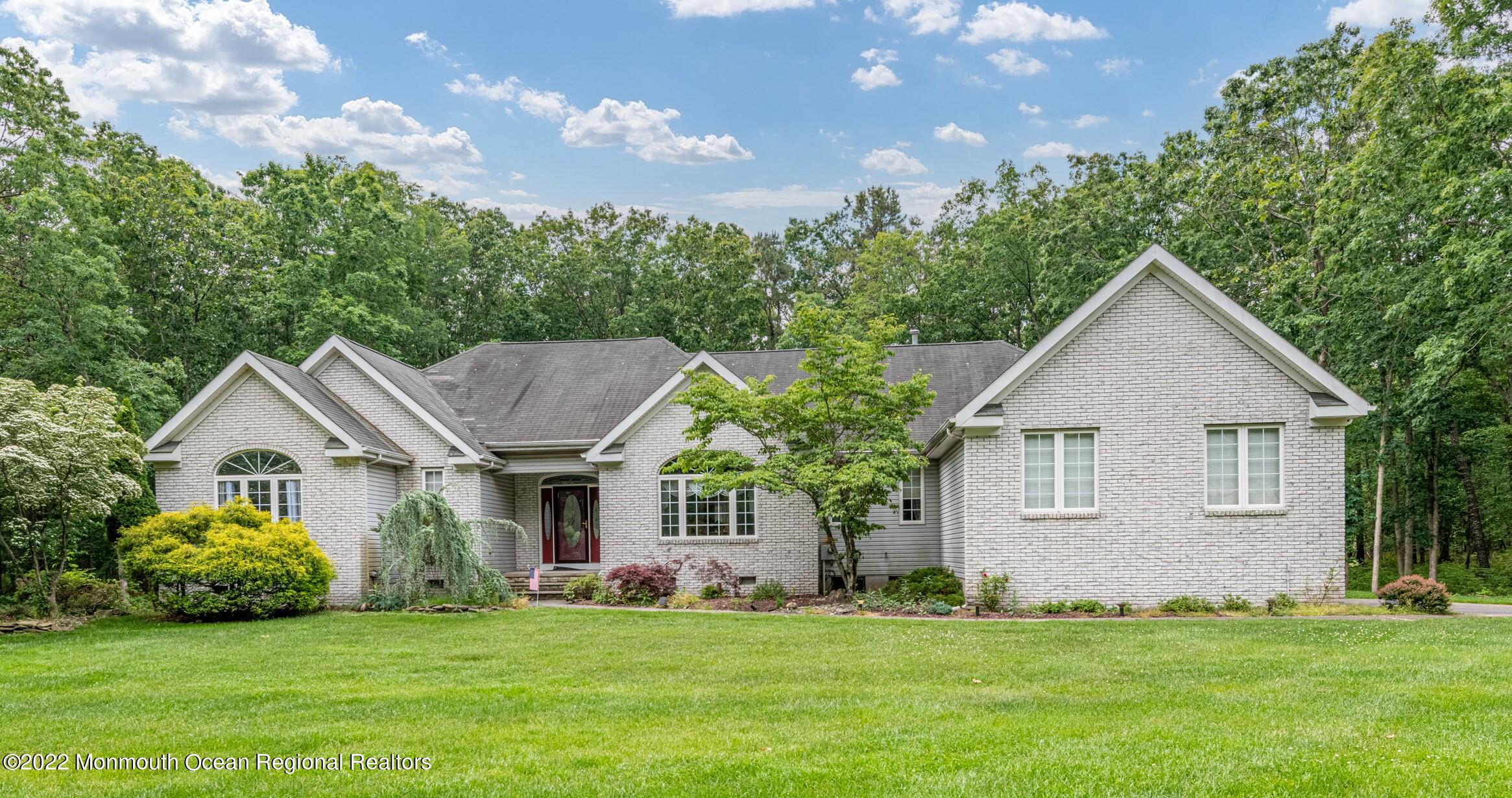 26 Amanda Ln, Howell Township, NJ 07731 MLS 22200578 Coldwell Banker