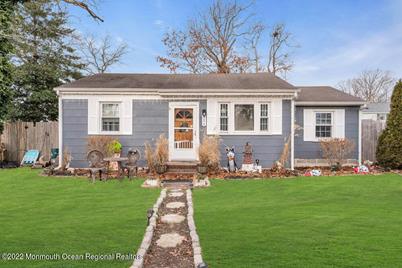 824 Spar Avenue - Photo 1