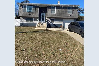 524 Anchor Avenue - Photo 1