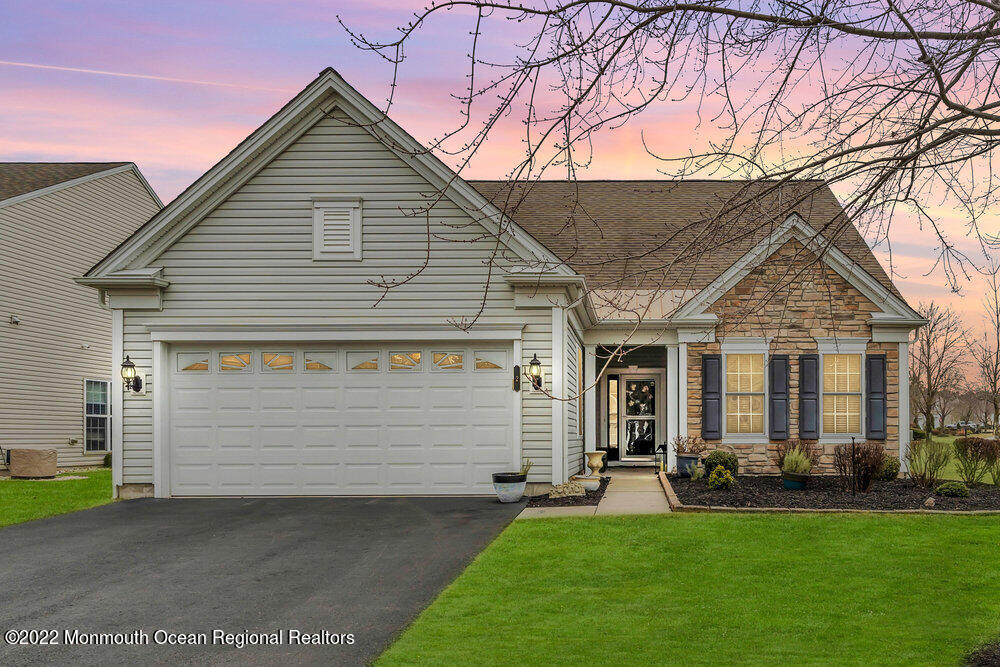 2 Radcliffe Lane, Manchester Township, NJ 08759 MLS 22204101