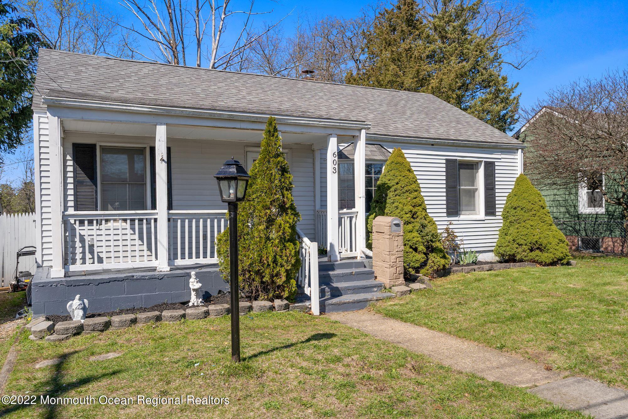 603 Willow St, Lakehurst, NJ 08733 - MLS 22211303 - Coldwell Banker