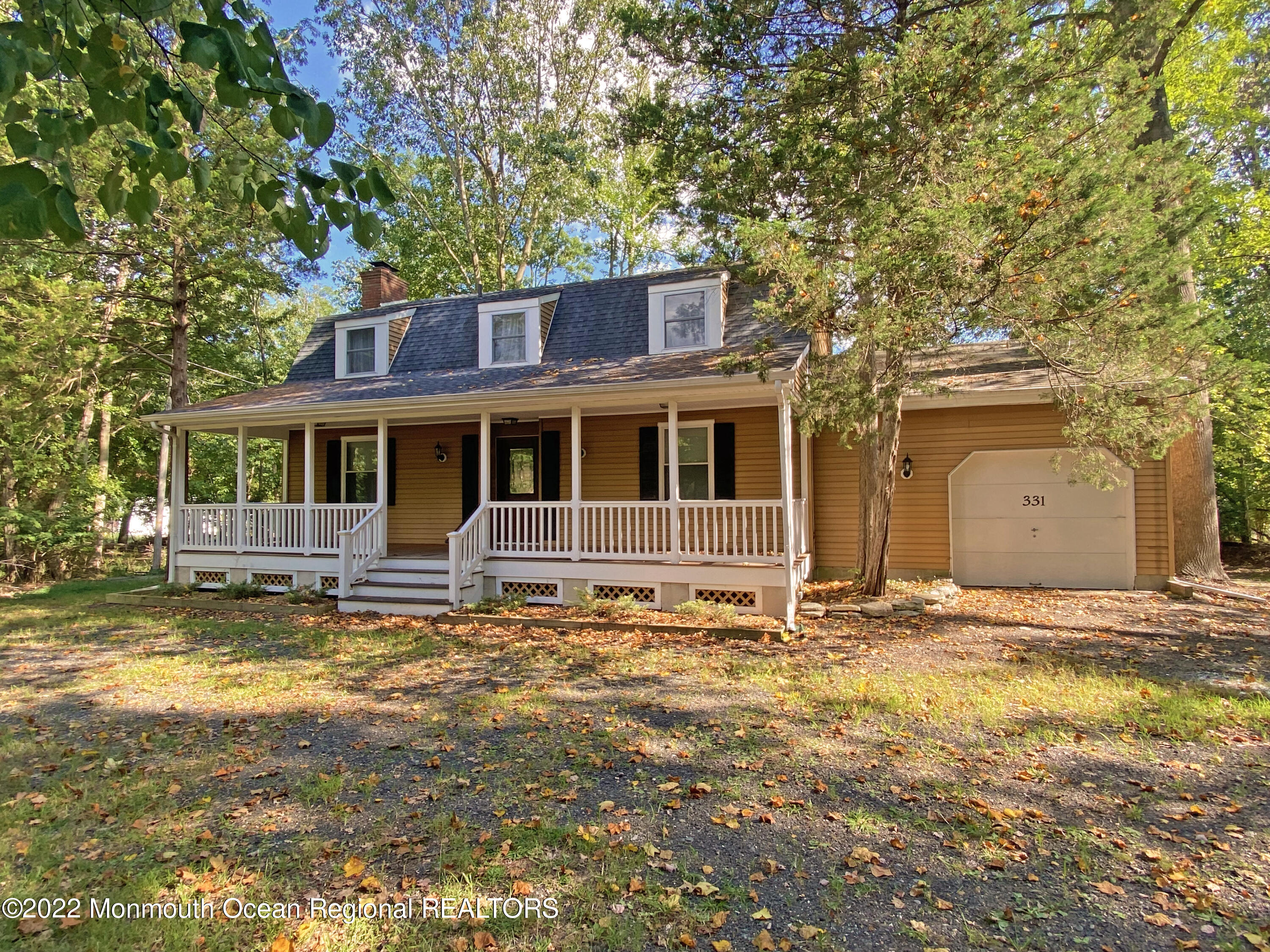 331 Pine Brook Rd, Manalapan Township, NJ 07726 - MLS 22227790 ...