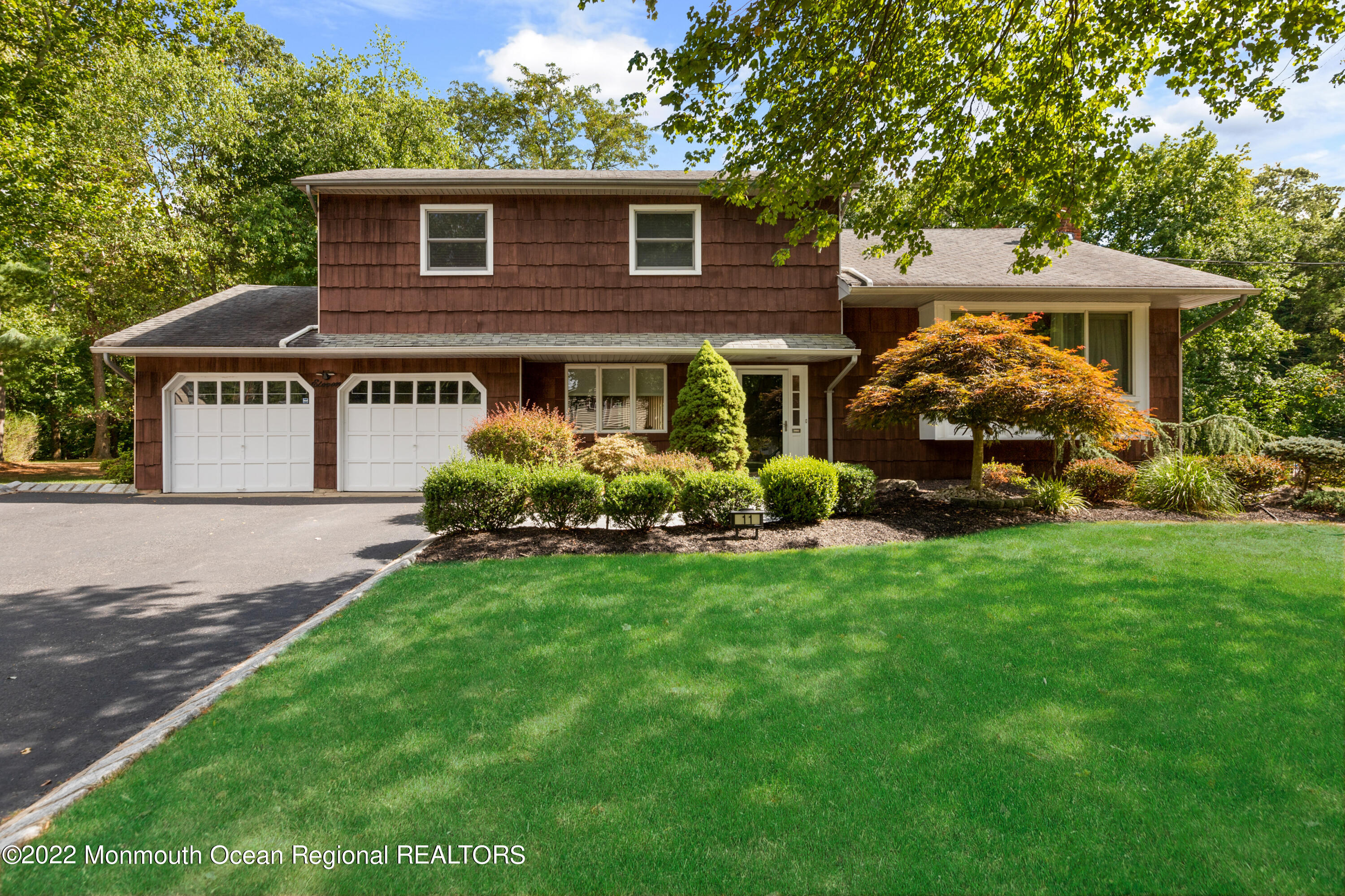 11 Canadian Woods Rd, Marlboro Township, NJ 07746 MLS 22227992 Coldwell Banker