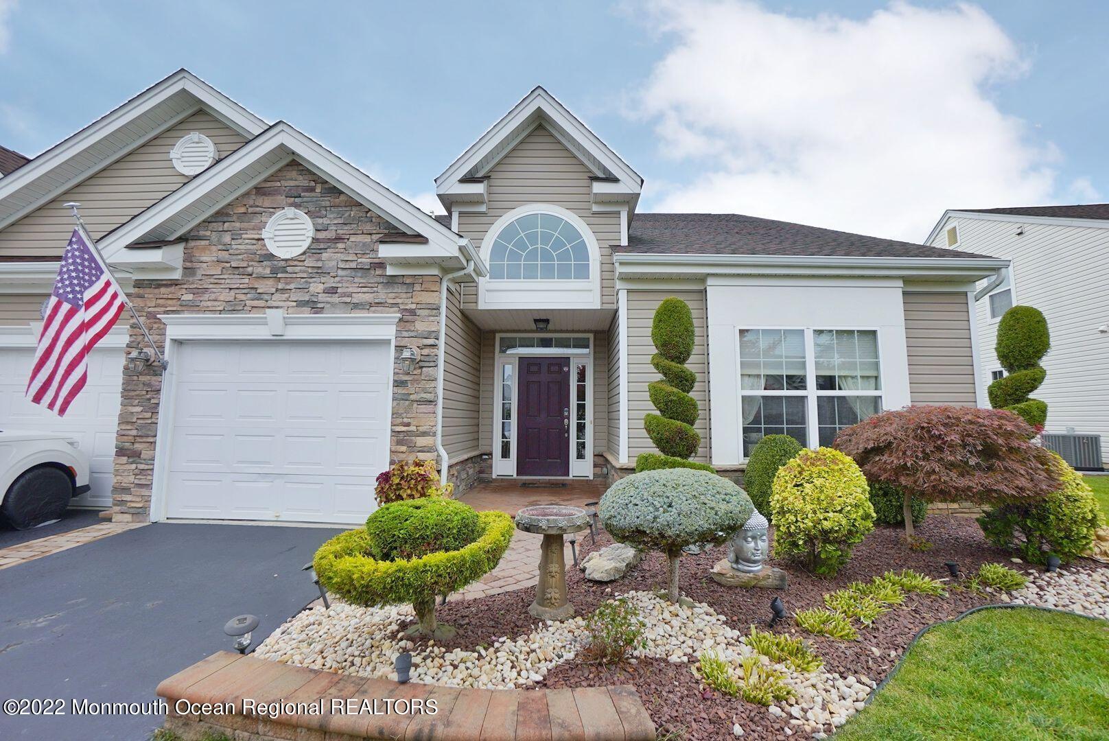 10 Gryphon Dr, Monroe Township, NJ 08831 MLS 22232266 Coldwell Banker