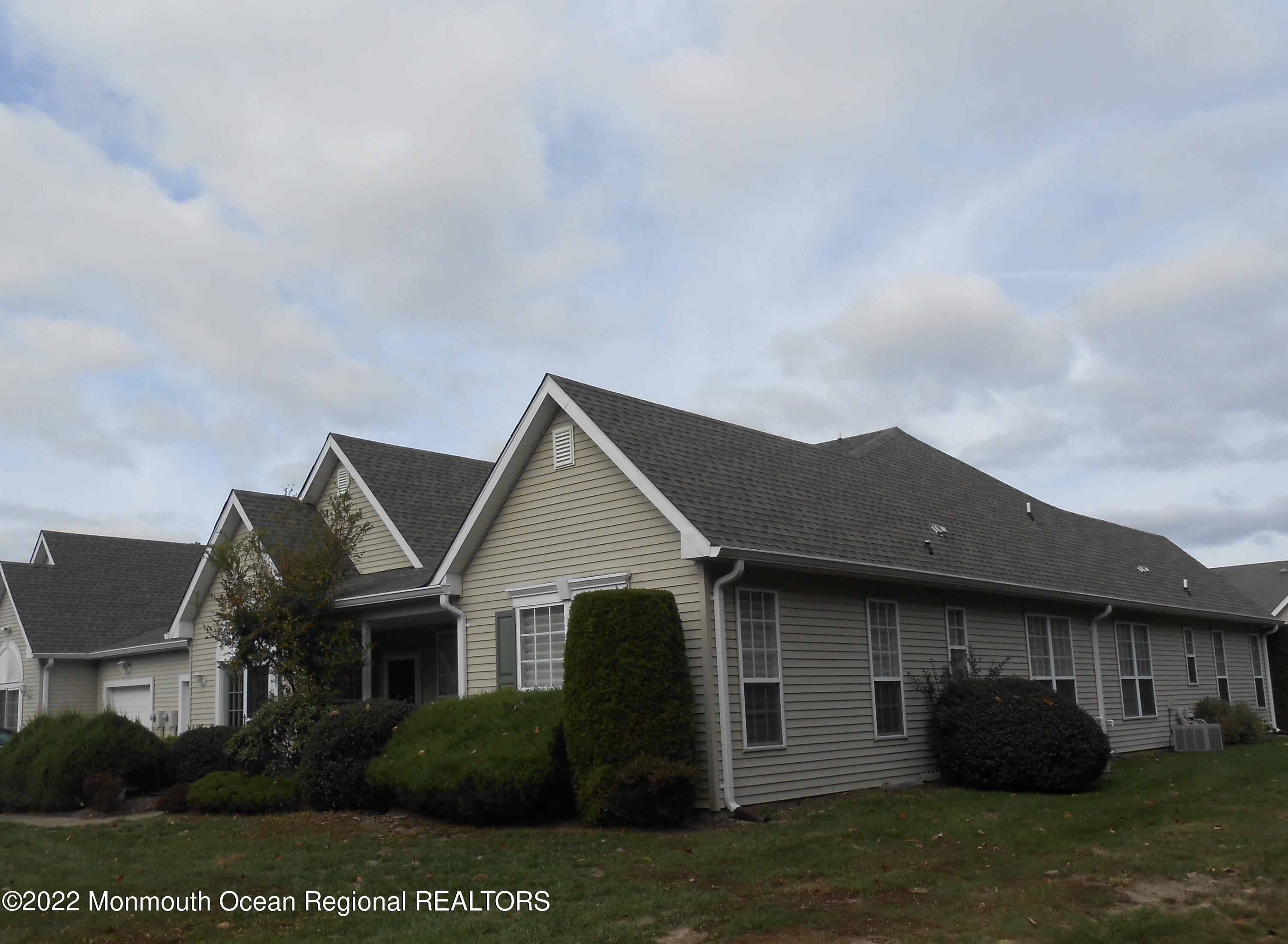 17 Deer Chase Ln, Lakewood, NJ 08701 MLS 22233743 Coldwell Banker