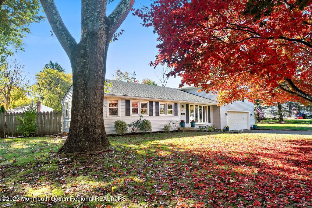 40 Riverbrook Ave, Lincroft, NJ 07738 MLS 22234314 Coldwell Banker