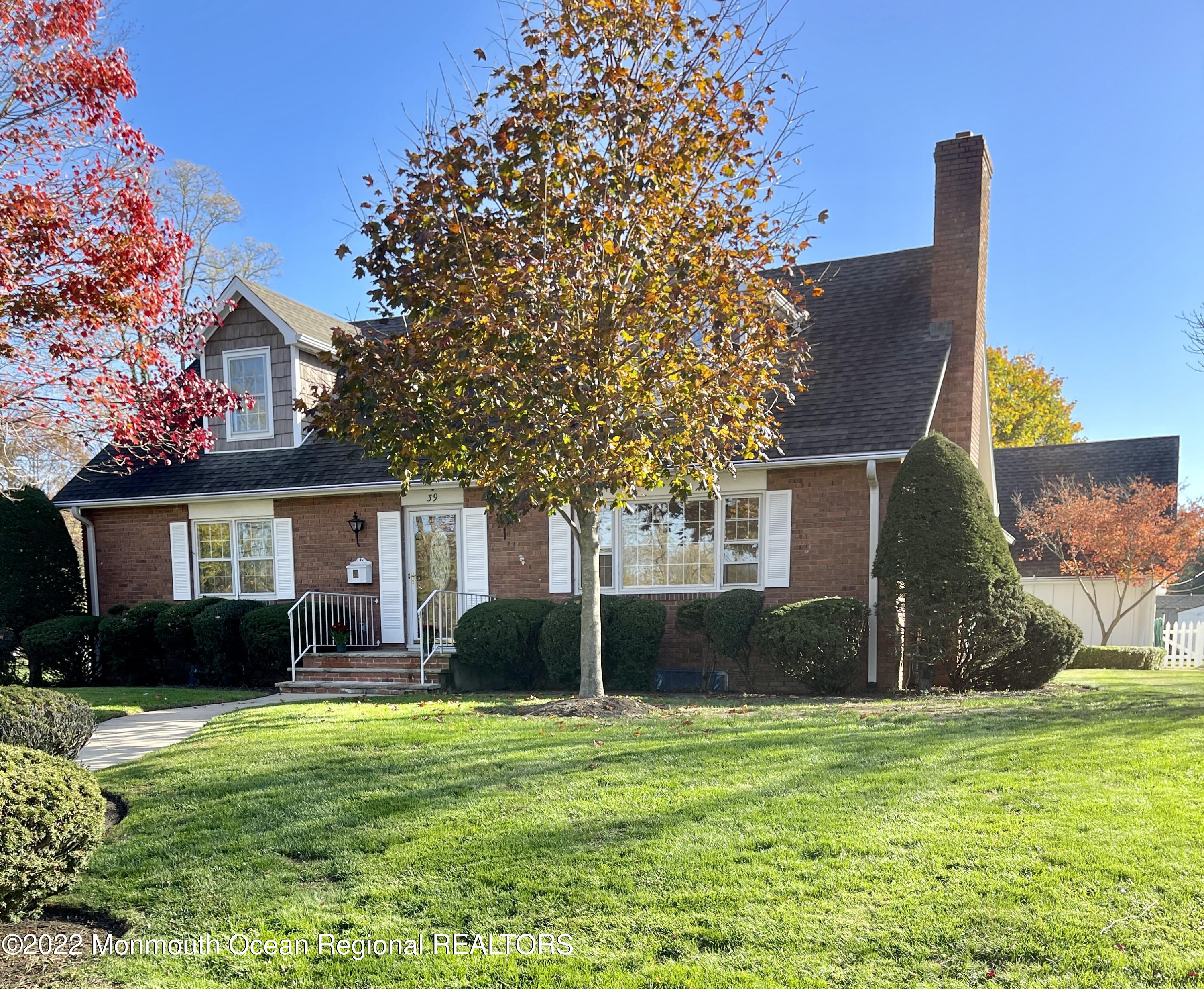 39 Park Ave, Eatontown, NJ 07724 MLS 22235142 Coldwell Banker