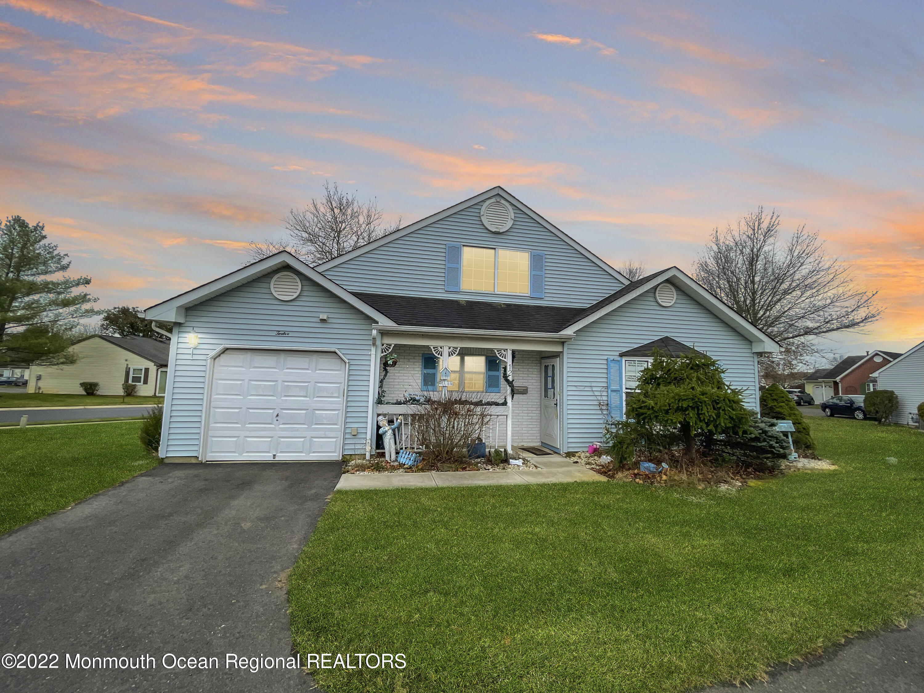 12 Farnworth Close, Freehold, NJ 07728 MLS 22236183 Coldwell Banker