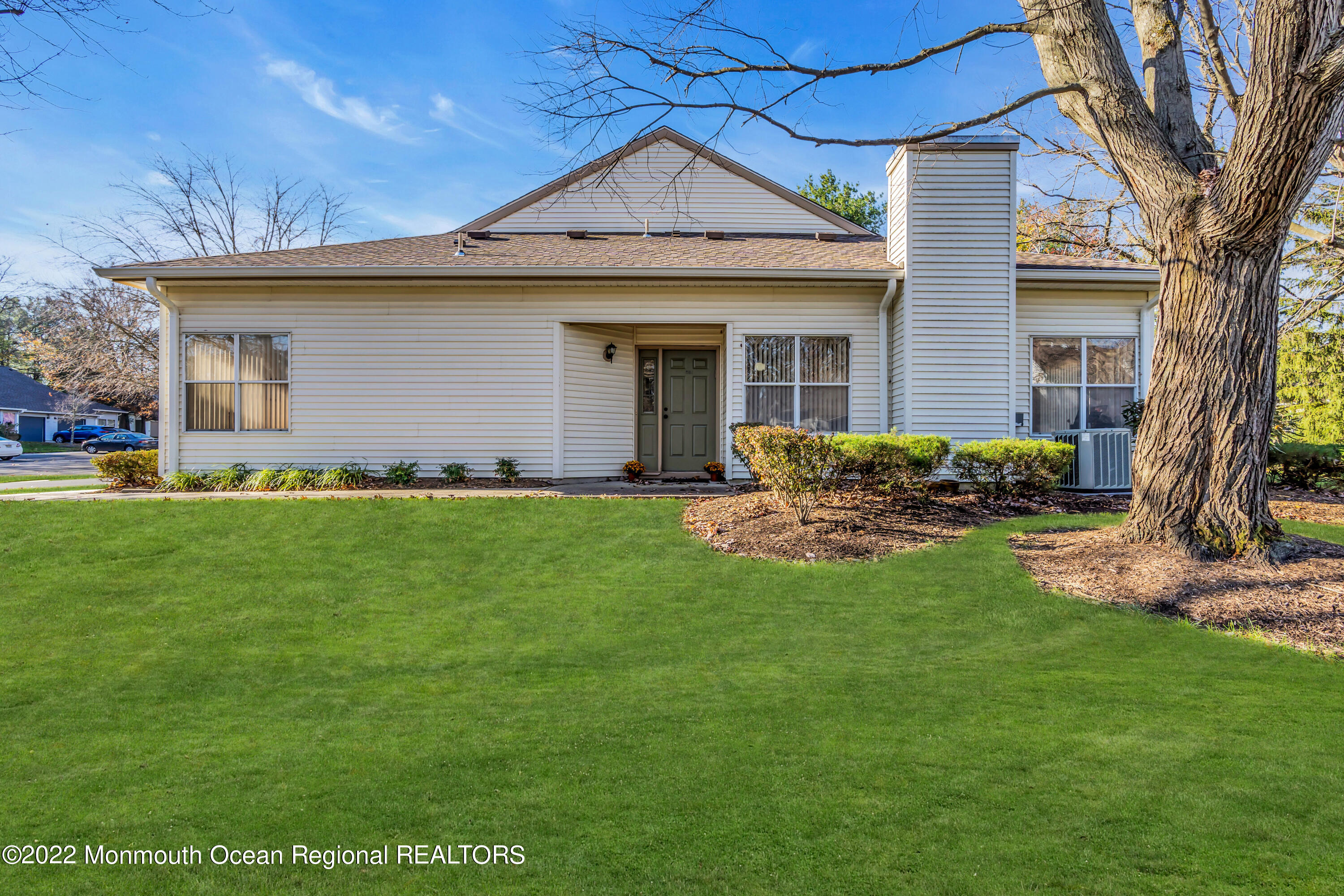 368 Sunshine Ct, Englishtown, NJ 07726 MLS 22236206 Coldwell Banker